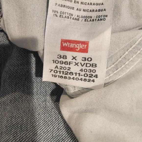 Men's Wrangler Work Jeans Size 38X30 - Picture 4 of 4